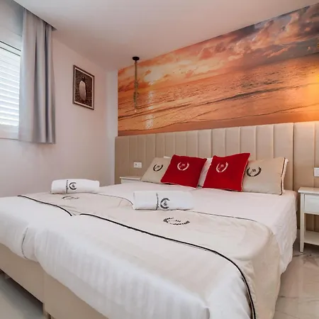 Ponderosa 611, Americas, One Bedroom With Large Terrace And Ocean View, Next To Siam Park דירה *